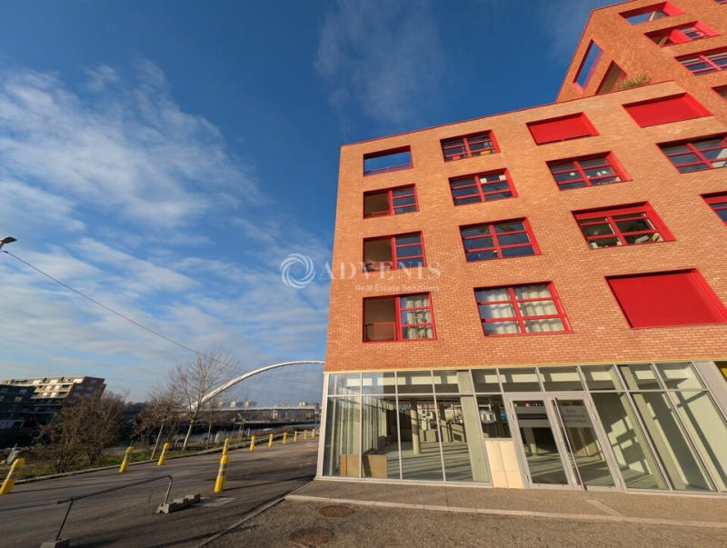 Location Commerces STRASBOURG (67000) - Photo 2