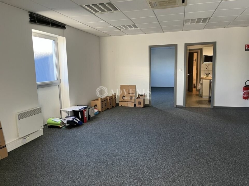 Location Activités Entrepôts MUNDOLSHEIM (67450) - Photo 8