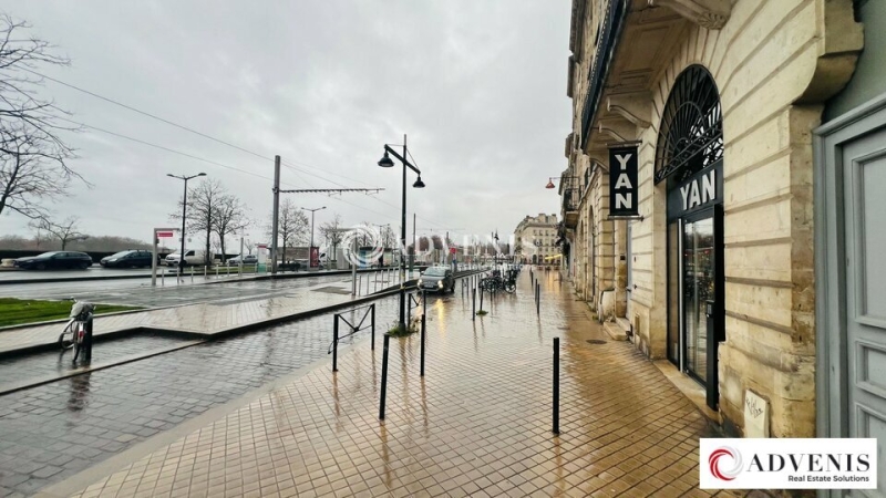 Location Commerces BORDEAUX (33300) - Photo 7