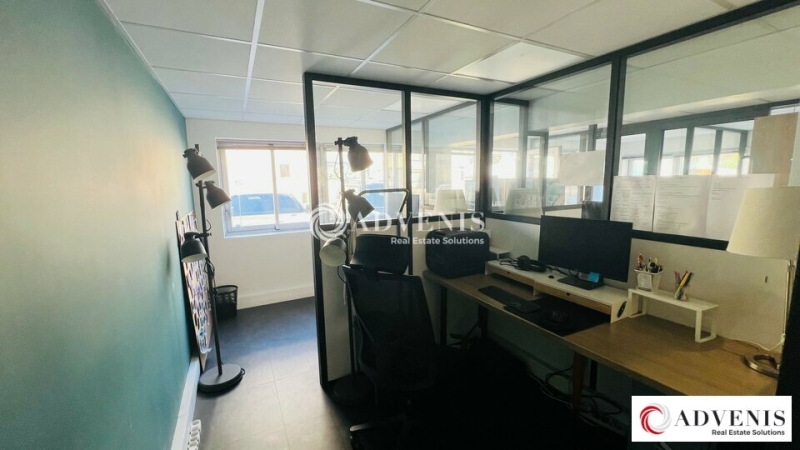 Location Bureaux BORDEAUX (33000) - Photo 10