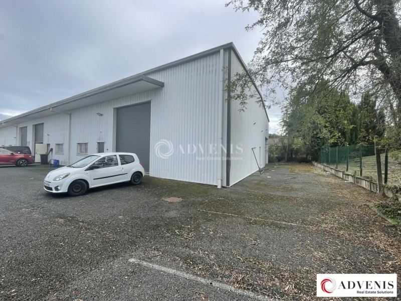 Location Activités Entrepôts EYSINES (33320) - Photo 1