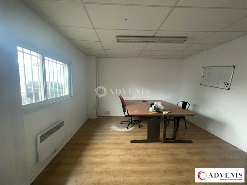 Location Activités Entrepôts EYSINES (33320) - Photo 8