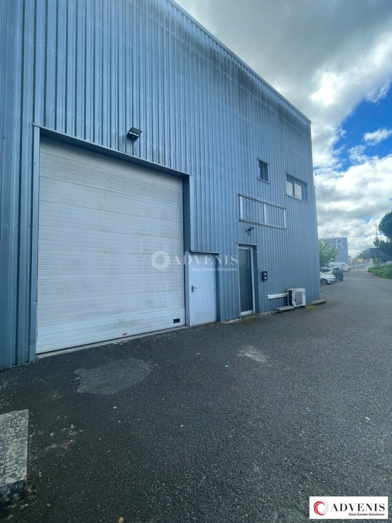Location Activités Entrepôts VILLENAVE D'ORNON (33140) - Photo 1
