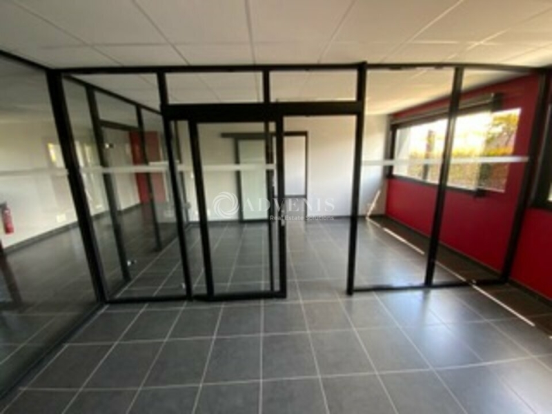 Vente Investisseur Activités Entrepôts BOURGES (18000) - Photo 3