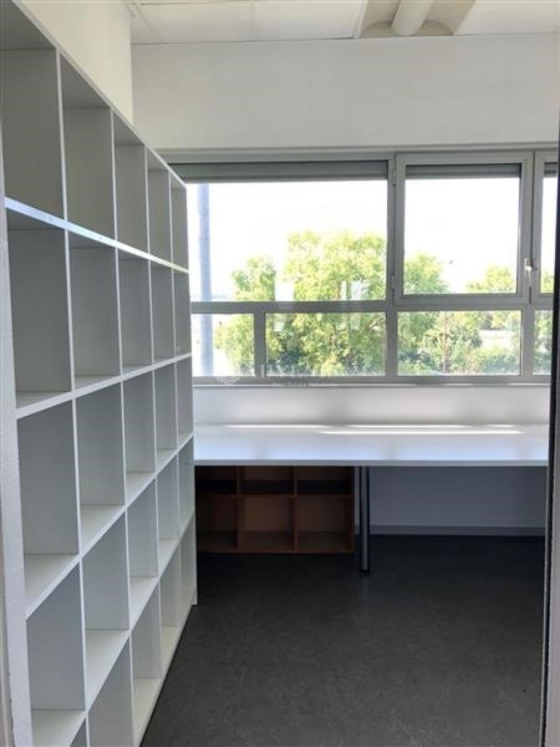 Location Bureaux et activités légères BERGERAC (24100) - Photo 4