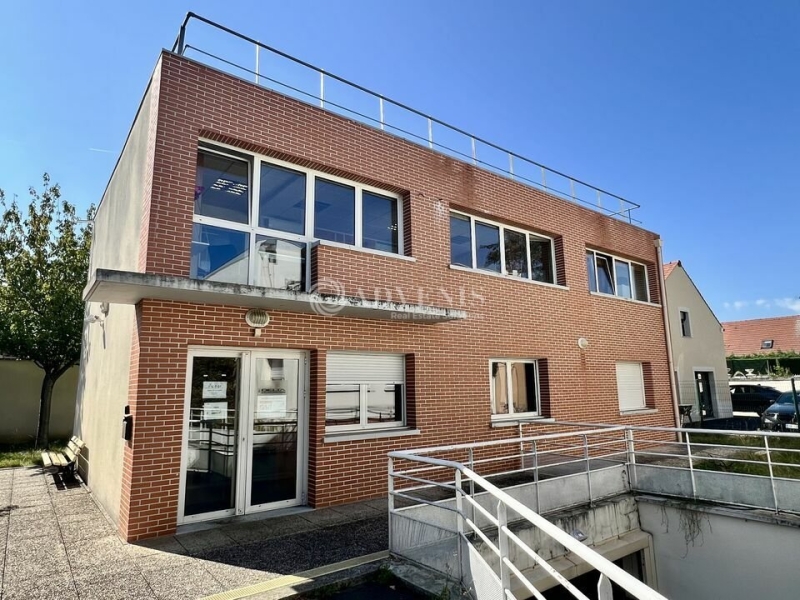 Location Bureaux ERMONT (95120) - Photo 1