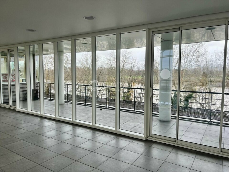 Location Bureaux ARGENTEUIL (95100) - Photo 8