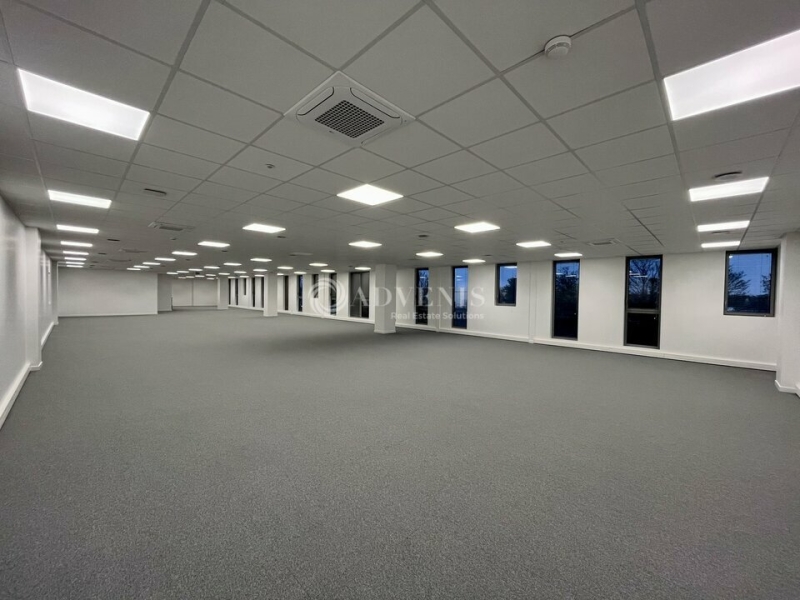 Location Entrepôts CONFLANS SAINTE HONORINE (78700) - Photo 8