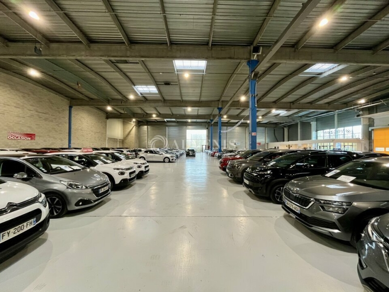 Location Activités Entrepôts TAVERNY (95150) - Photo 2