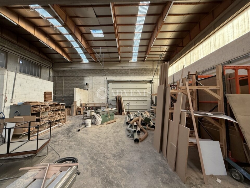 Location Activités Entrepôts CHASSIEU (69680) - Photo 6