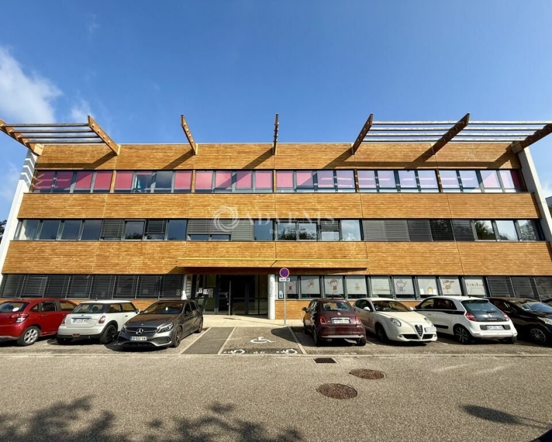 Location Bureaux SAINT PRIEST (69800) - Photo 8