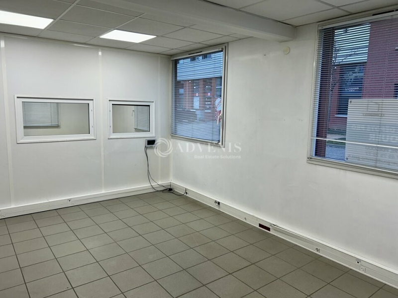 Vente Investisseur Activités Entrepôts BRIGNAIS (69530) - Photo 10