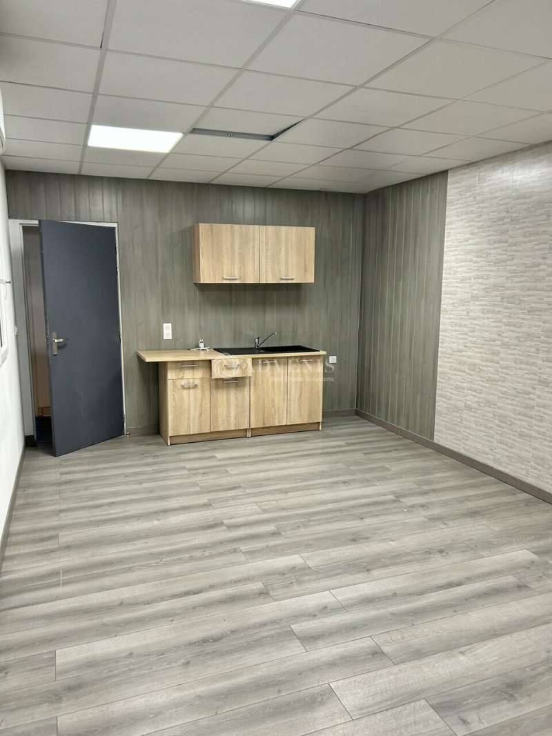 Vente Investisseur Activités Entrepôts BRIGNAIS (69530) - Photo 2