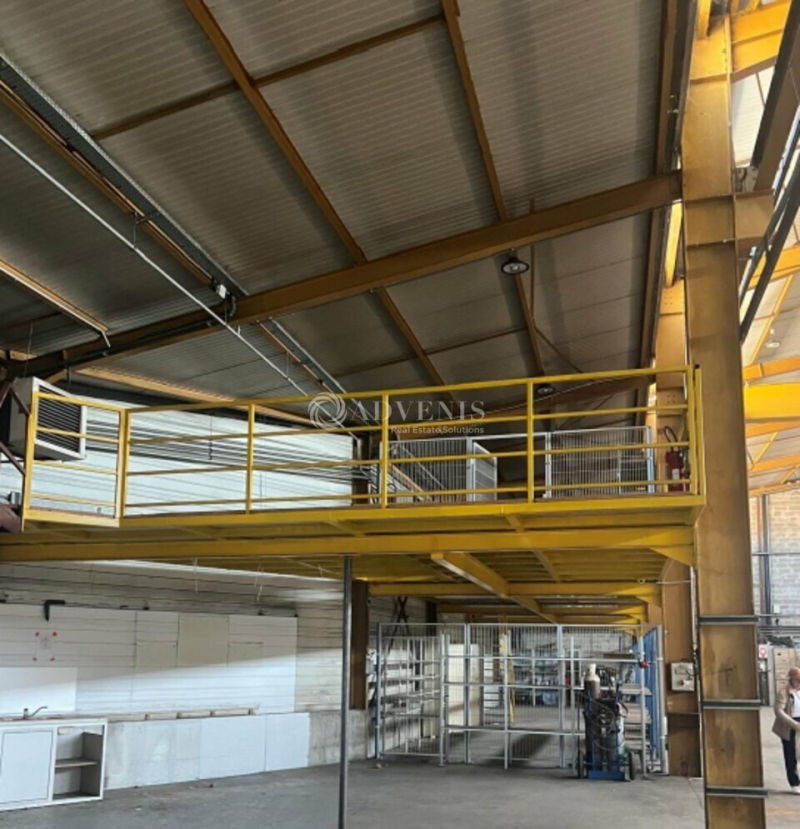 Location Entrepôts VAULX-EN-VELIN (69120) - Photo 3