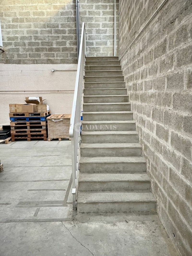 Location Activités Entrepôts CHASSIEU (69680) - Photo 7