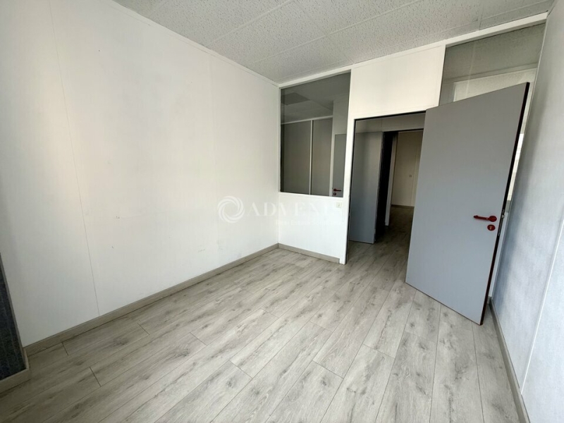 Location Bureaux VILLEURBANNE (69100) - Photo 5