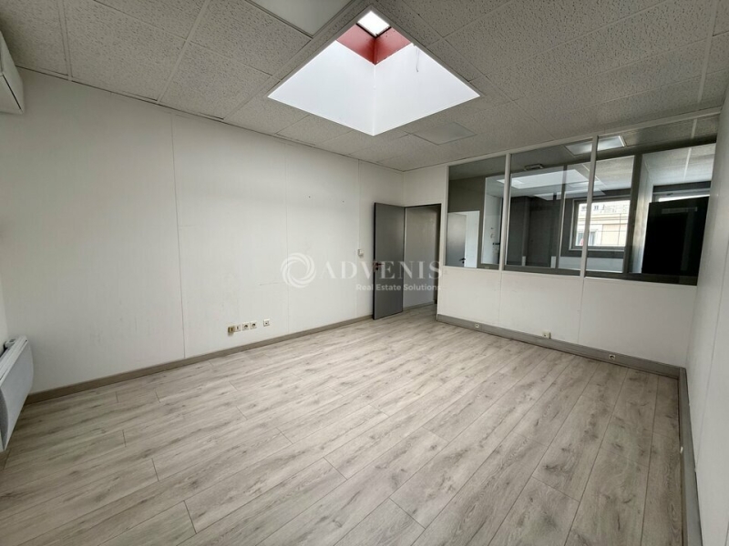Location Bureaux VILLEURBANNE (69100) - Photo 6