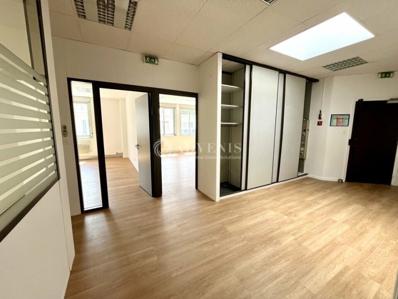 Location Bureaux VILLEURBANNE (69100) - Photo 7