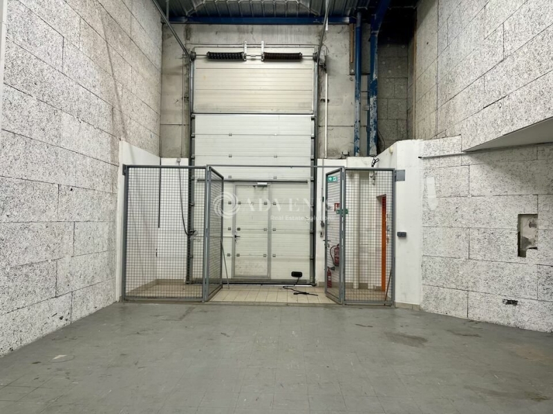Location Activités Entrepôts VILLEURBANNE (69100) - Photo 2