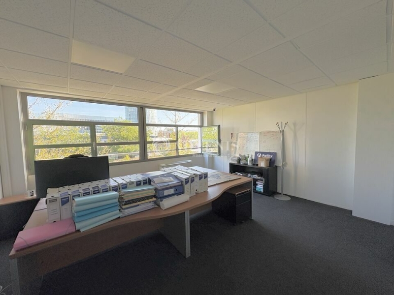 Location Bureaux PARIS (75015) - Photo 7