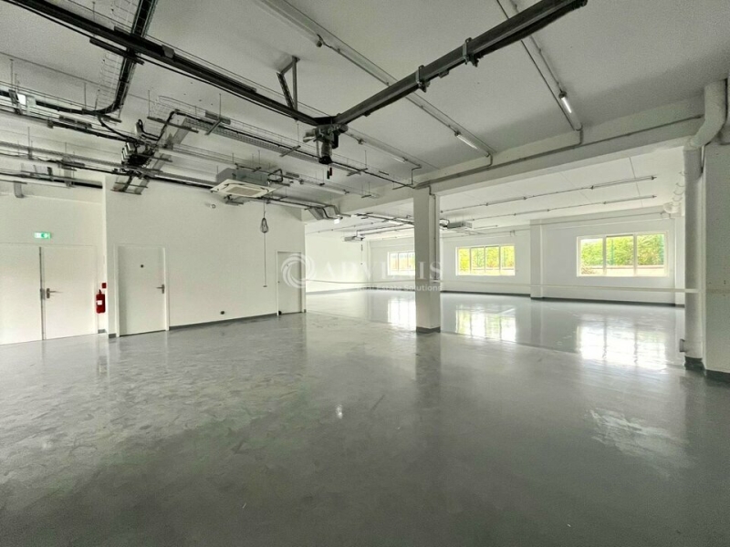 Location Activités Entrepôts GENNEVILLIERS (92230) - Photo 4