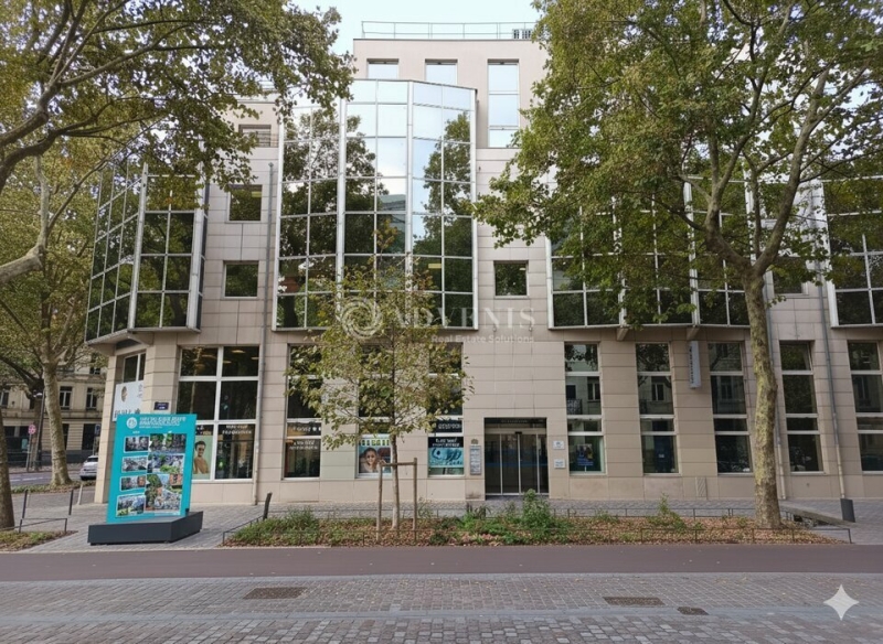 Vente Investisseur Bureaux LILLE (59800) - Photo 1