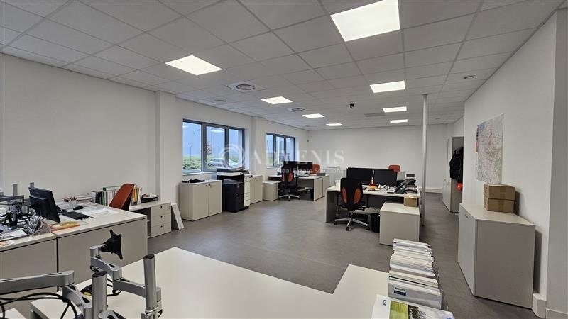 Location Activités Entrepôts LESQUIN (59810) - Photo 9