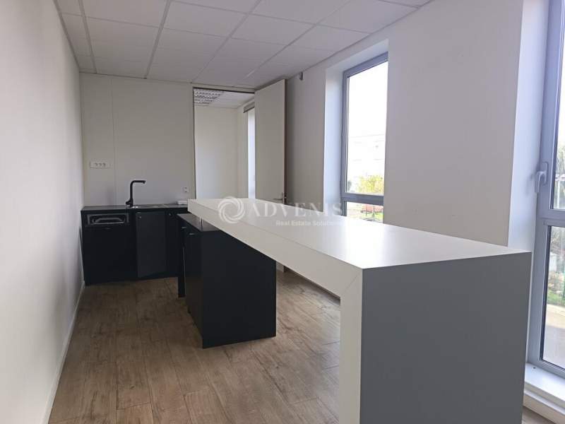 Location Bureaux VILLENEUVE D'ASCQ (59650) - Photo 12