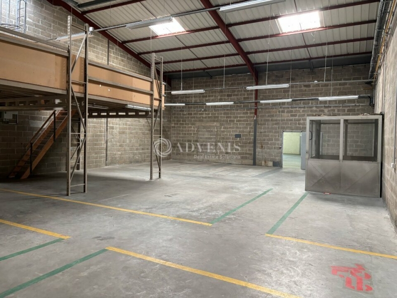 Vente Investisseur Activités Entrepôts LE MANS (72100) - Photo 1