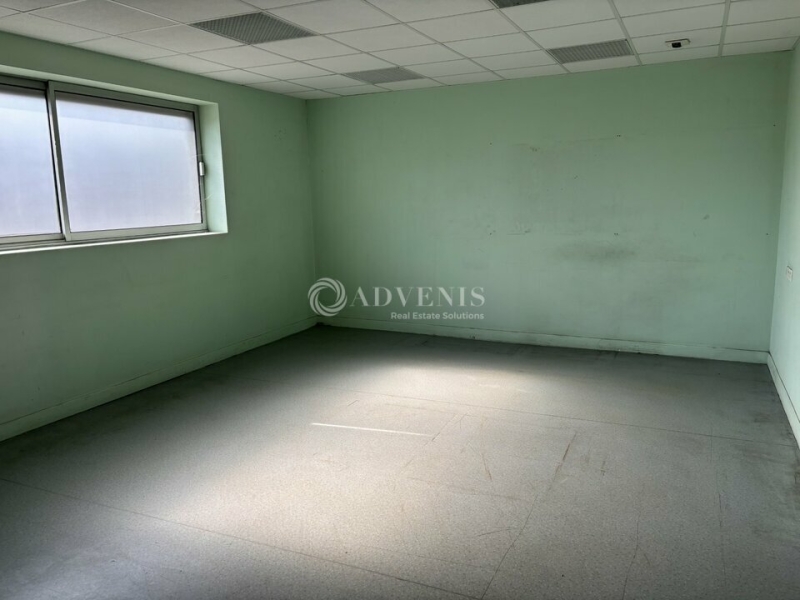 Vente Investisseur Activités Entrepôts LE MANS (72100) - Photo 3