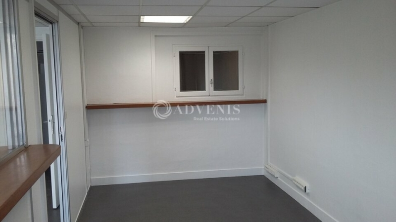 Location Activités Entrepôts NOISY LE GRAND (93160) - Photo 5