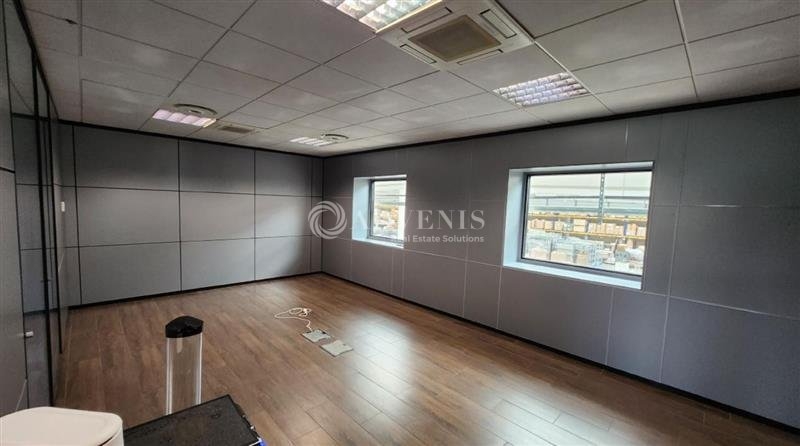 Location Activités Entrepôts FERRIERES (77164) - Photo 6
