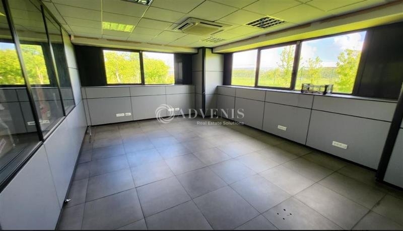 Location Activités Entrepôts FERRIERES (77164) - Photo 9