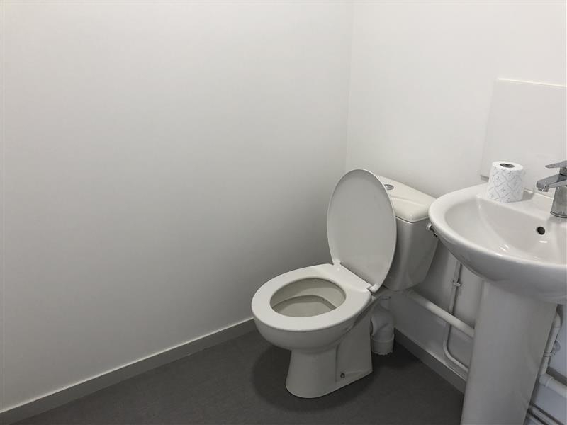 Vente Investisseur Bureaux BUSSY SAINT GEORGES (77600) - Photo 3