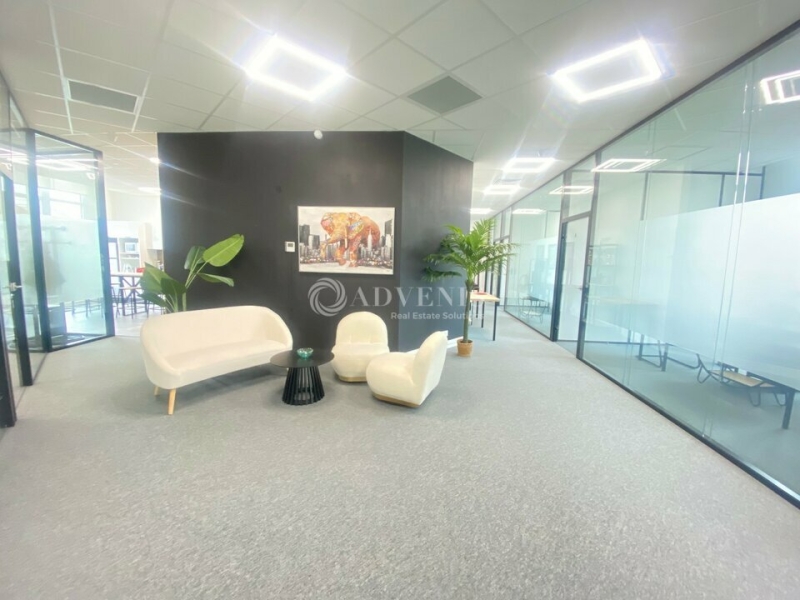 Location Bureaux CHESSY (77700) - Photo 4