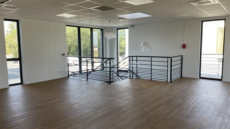 Vente Investisseur Activités Entrepôts CHANTELOUP EN BRIE (77600) - Photo 6