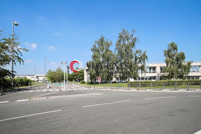 Location Bureaux ROISSY EN FRANCE (95700) - Photo 4