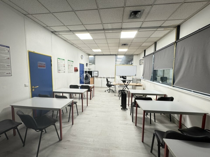 Vente Investisseur Bureaux et activités légères VILLEPINTE (93420) - Photo 3