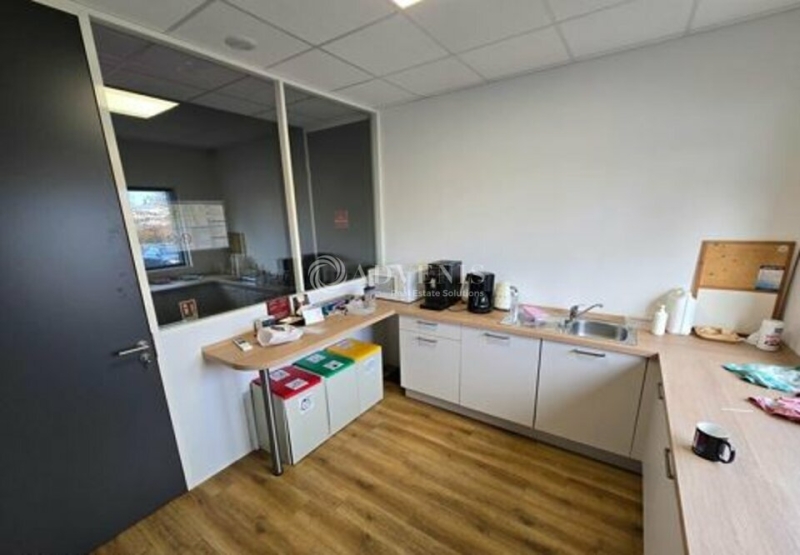 Location Activités Entrepôts NANTES (44300) - Photo 5