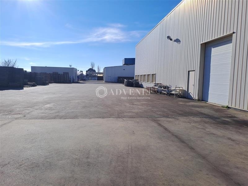 Location Entrepôts NANTES (44300) - Photo 2