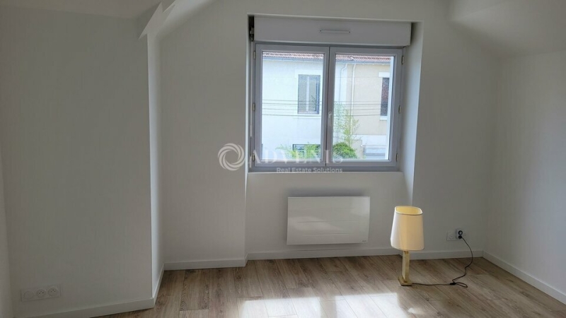 Location Commerces NANTES (44300) - Photo 3