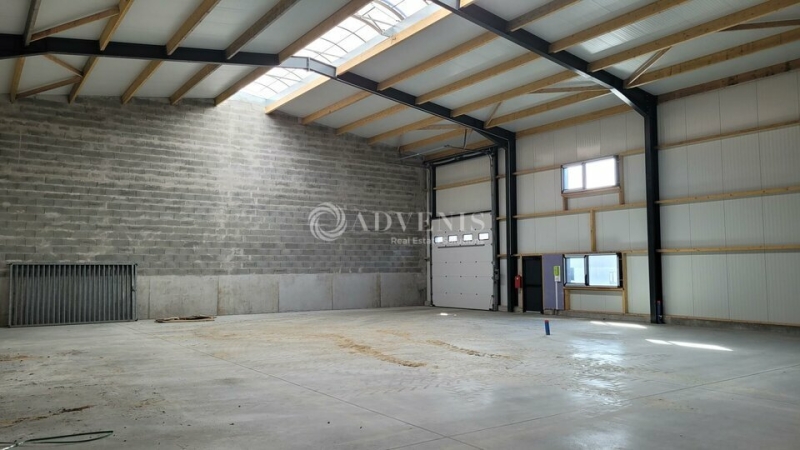 Location Activités Entrepôts LE LOROUX BOTTEREAU (44430) - Photo 4