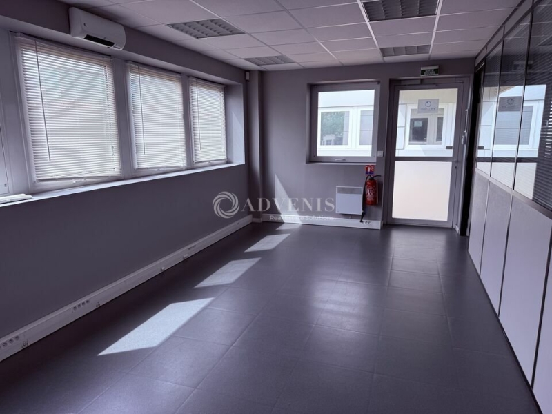 Vente Investisseur Bureaux ORLEANS (45000) - Photo 4