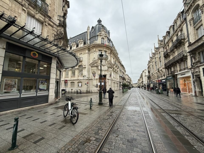 Location Commerces ORLEANS (45000) - Photo 1