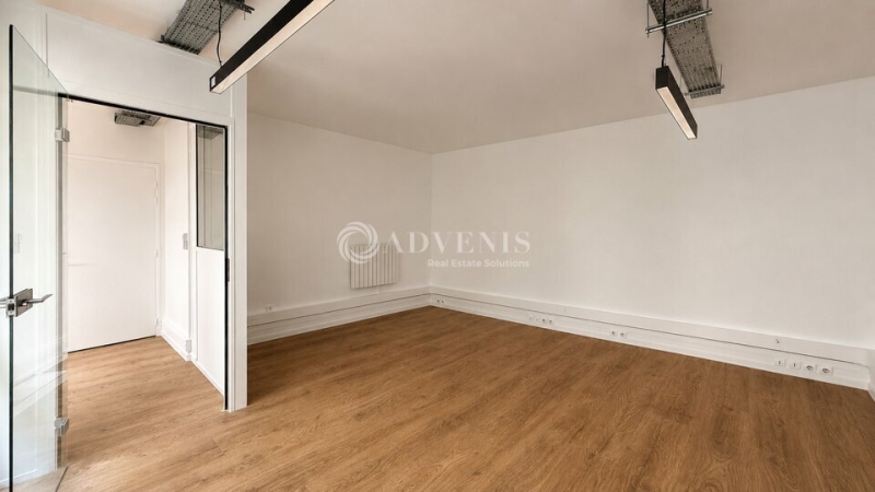 Location Bureaux PARIS (75017) - Photo 14