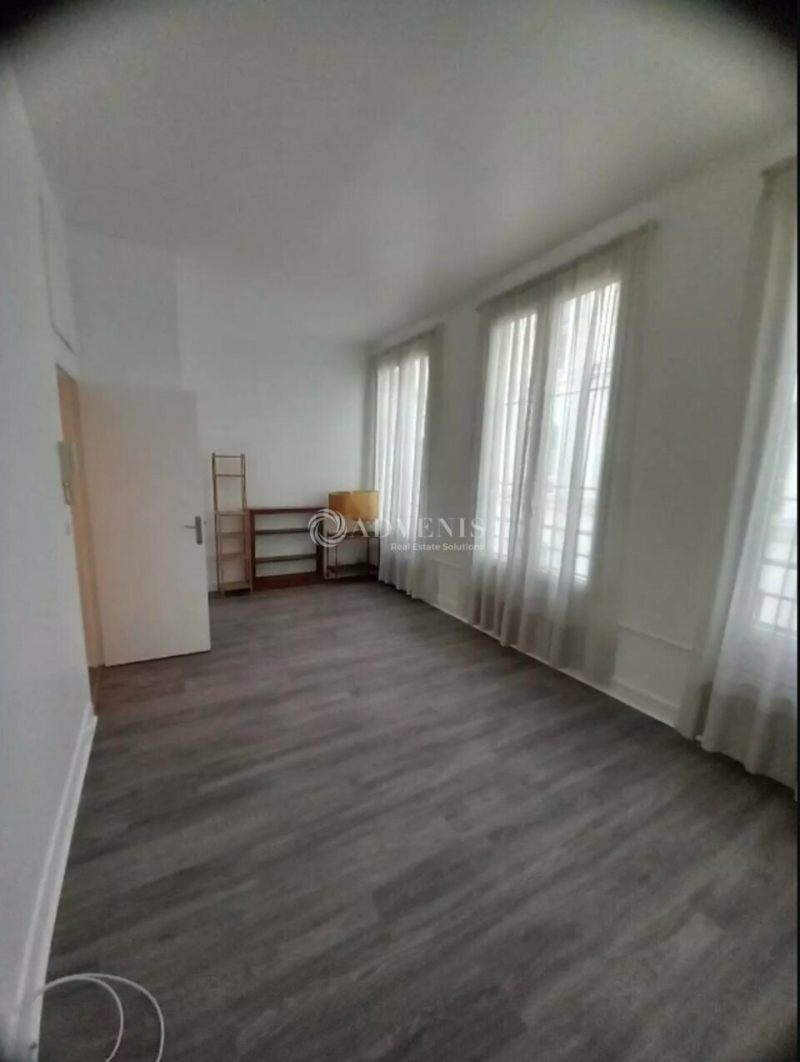 Location Bureaux PARIS (75011) - Photo 3