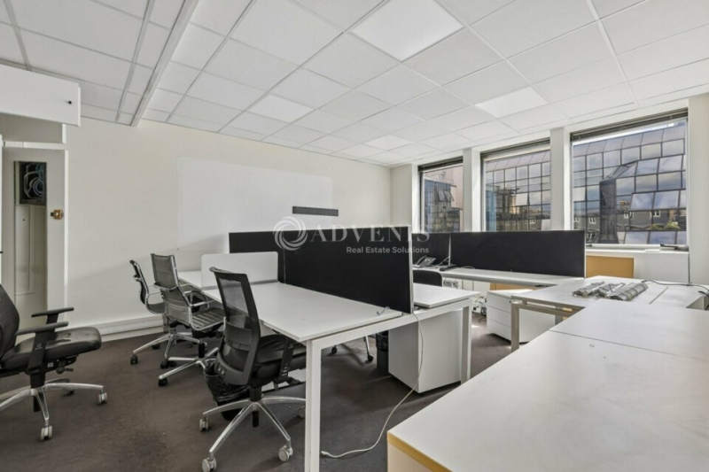 Location Bureaux PARIS (75008) - Photo 10