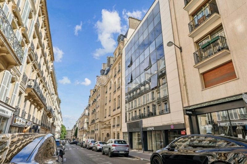 Location Bureaux PARIS (75008) - Photo 12