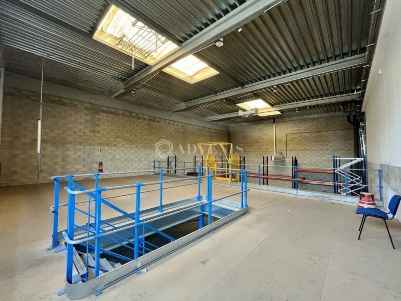 Location Activités Entrepôts IVRY SUR SEINE (94200) - Photo 7