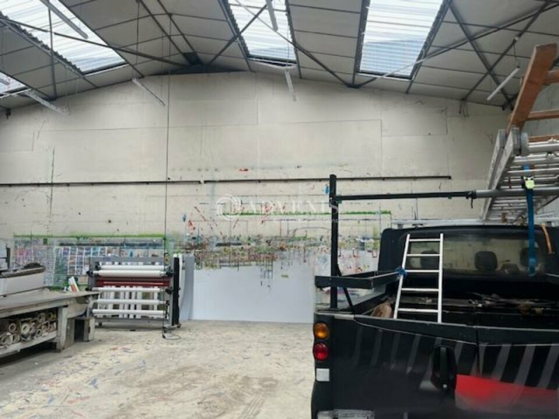 Location Activités Entrepôts SAINT PIERRE DES CORPS (37700) - Photo 1